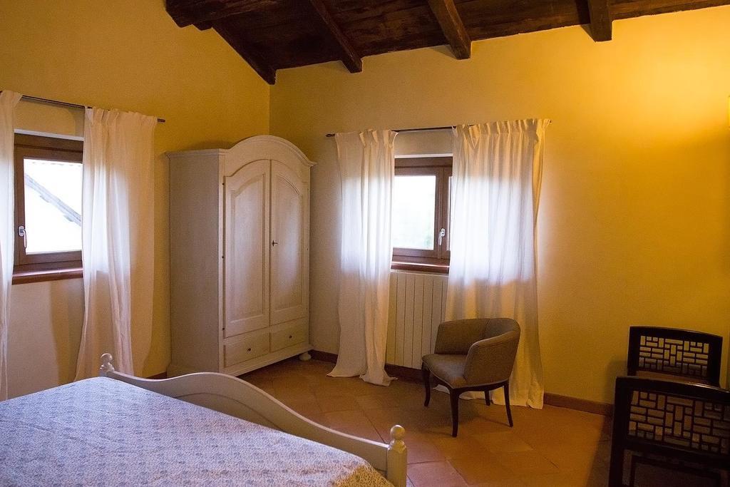Agriturismo Borgo Serafino Mangone  Стая снимка