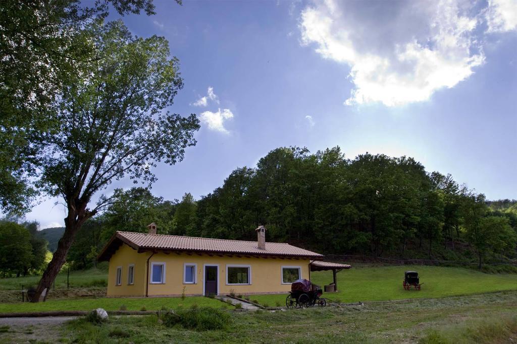 Agriturismo Borgo Serafino Mangone  Стая снимка