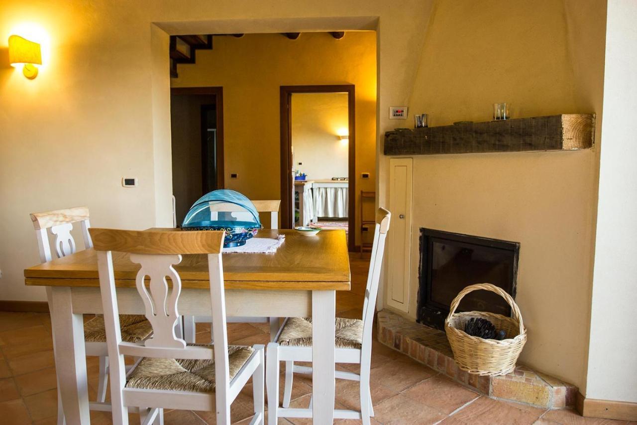 Agriturismo Borgo Serafino Mangone  Екстериор снимка